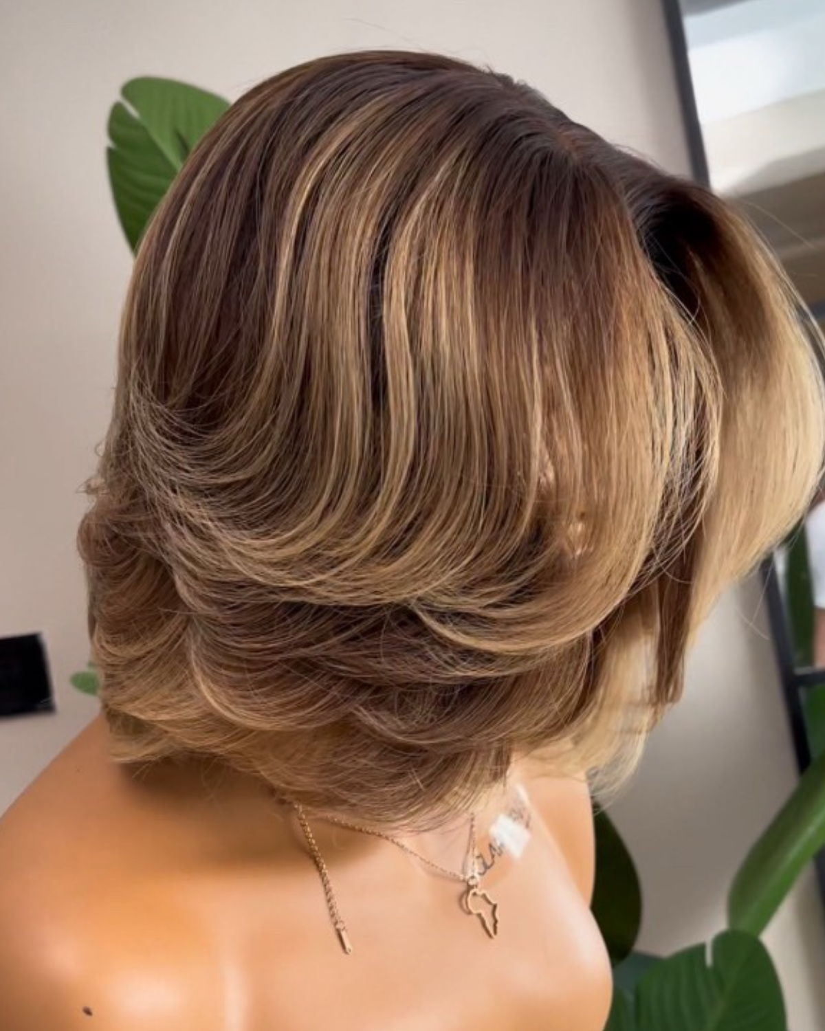 Custom coloured bob